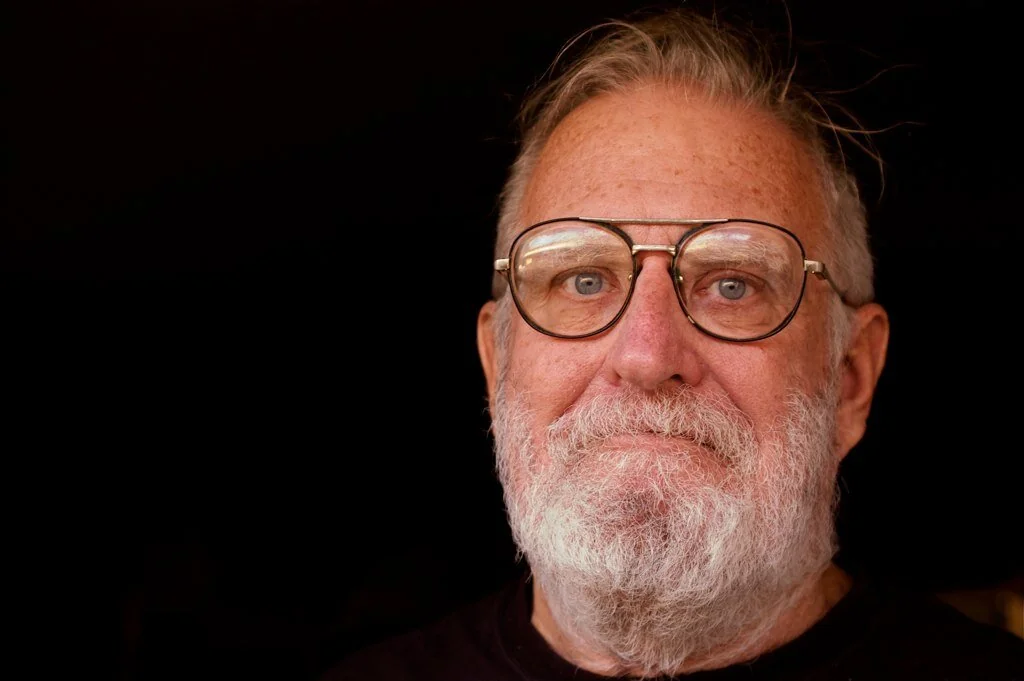 توصیه جالب نخستین هکر جهان به هکرهای جوان! جان دراپر