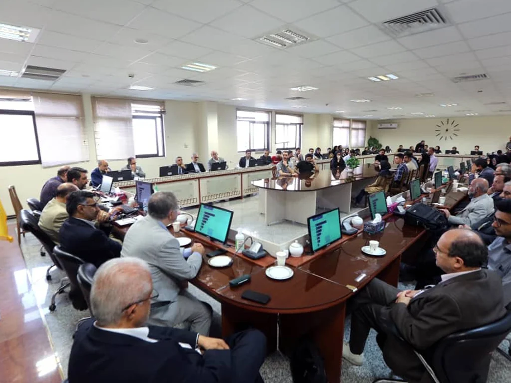 مدیرعامل ایرانسل: اپراتورها از بازیگران اصلی اقتصاد دیجیتال ایران هستند