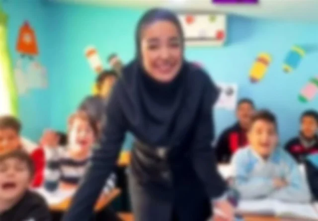 واکنش آموزش‌وپرورش به اقدامات معلم بلاگرها/ فیلمبرداری از دانش‌آموزان در کلاس ممنوع است