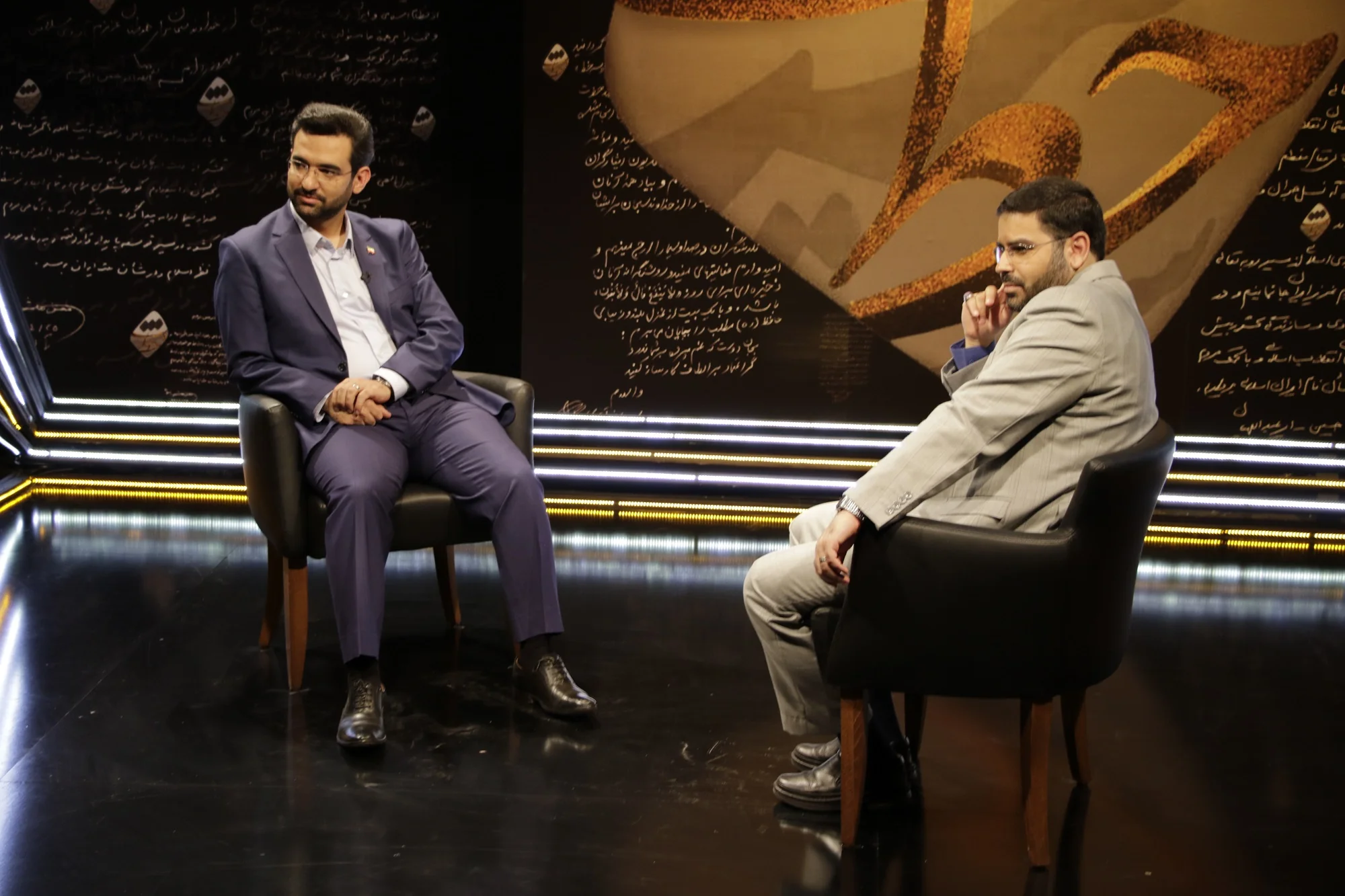 در تهران با دوروف دیدار داشتم؛ این چیز پنهانی نیست/ هیچ‌گاه استعفا ندادم/ در طرح رجیستری، از ناجا و گمرک انتظار بیشتری برای همکاری داریم