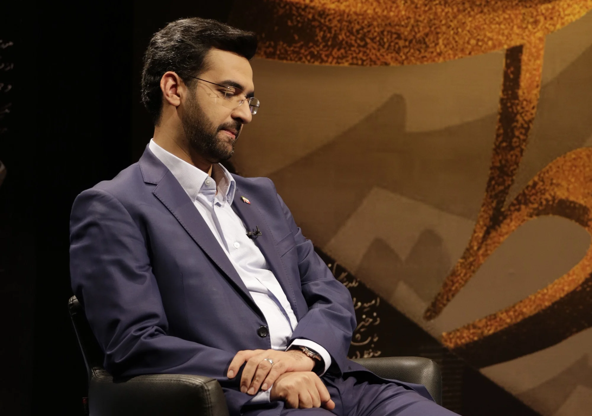 در تهران با دوروف دیدار داشتم؛ این چیز پنهانی نیست/ هیچ‌گاه استعفا ندادم/ در طرح رجیستری، از ناجا و گمرک انتظار بیشتری برای همکاری داریم