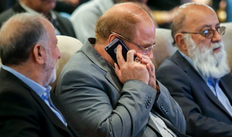 چه گوشی‌هایی در دست سیاستمداران ایرانی است؟+عکس
