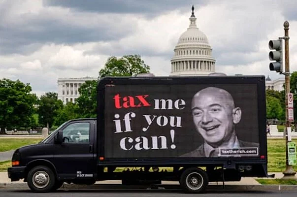 فشار افکار عمومی برای دریافت مالیات بیشتر از جف بزوس